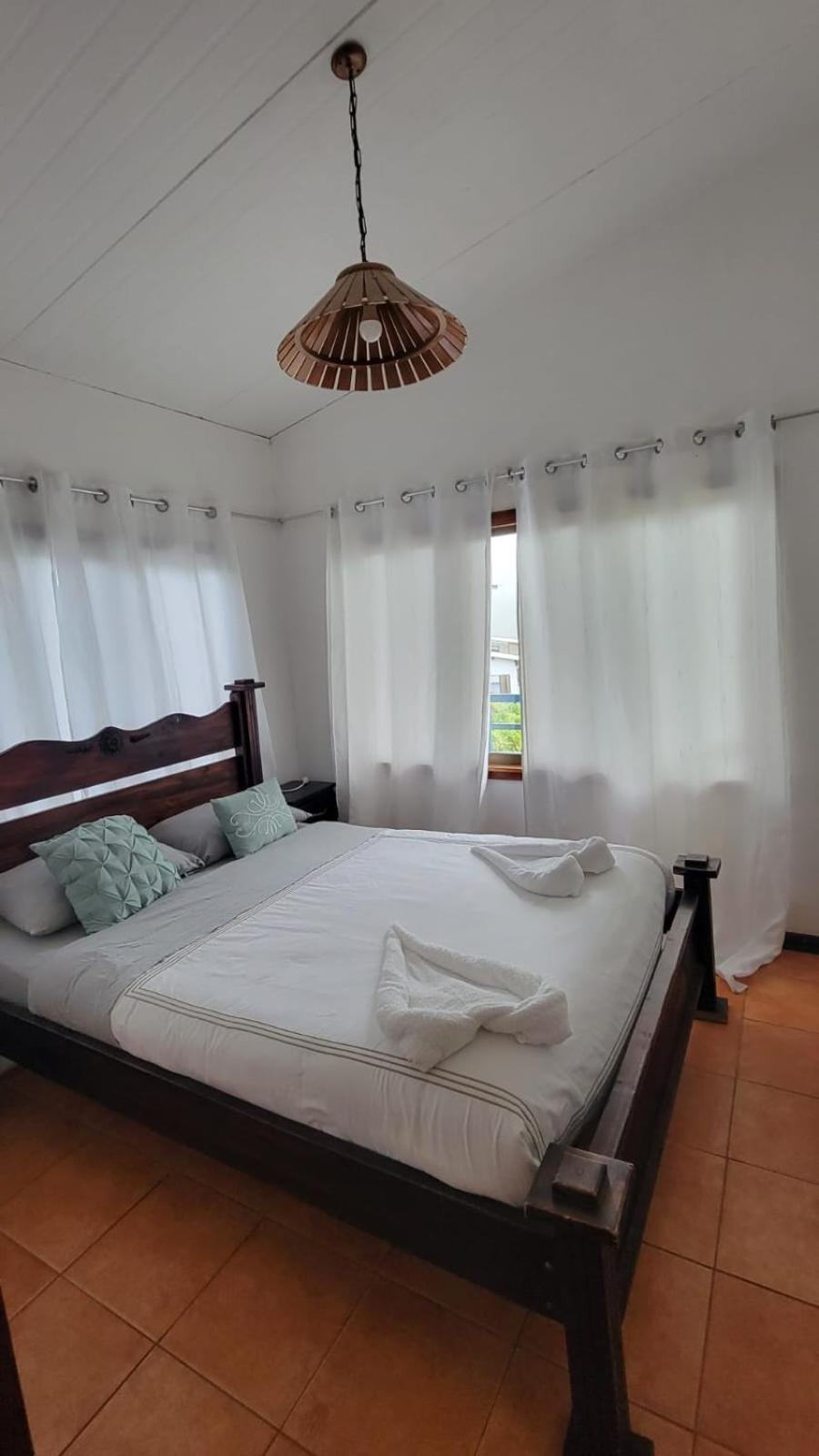 Casa Volcano Panoramic View Vara Blanca  Room photo